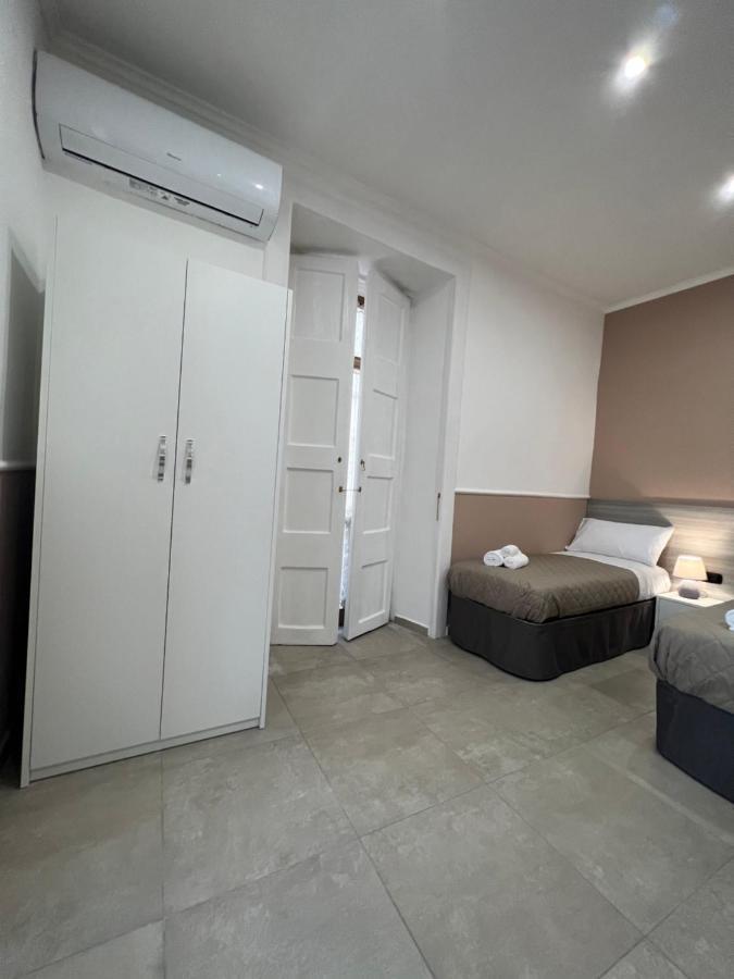 Silvana Appartamento Neapel Exterior foto